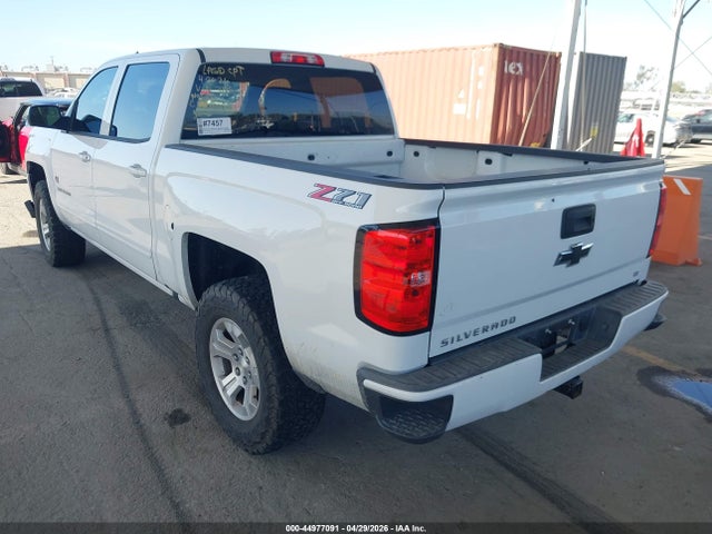 3GCUKREC7JG477198 Chevrolet Silverado 1500 2lt