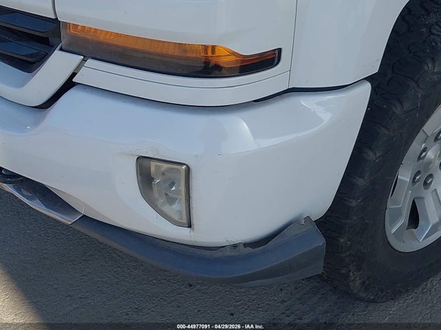 3GCUKREC7JG477198 Chevrolet Silverado 1500 2lt