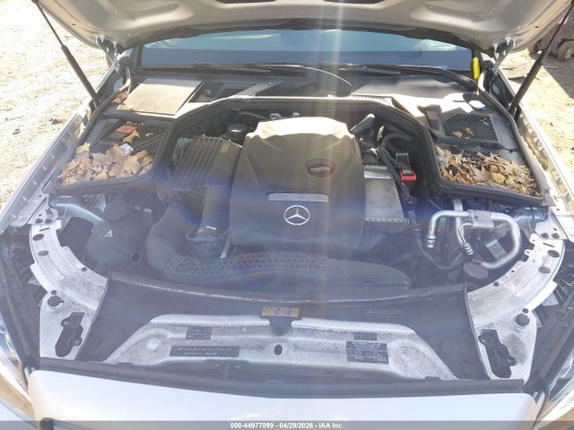 2015 Mercedes-benz C 300 4matic მანქანა იყიდება აუქციონზე, vin: 55SWF4KB9FU004037, აუქციონის ნომერი: 44977099