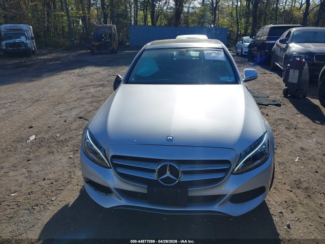 2015 Mercedes-benz C 300 4matic მანქანა იყიდება აუქციონზე, vin: 55SWF4KB9FU004037, აუქციონის ნომერი: 44977099