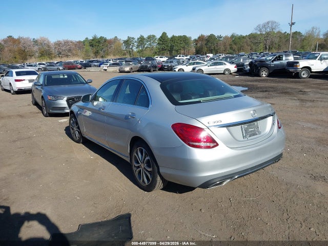2015 Mercedes-benz C 300 4matic მანქანა იყიდება აუქციონზე, vin: 55SWF4KB9FU004037, აუქციონის ნომერი: 44977099