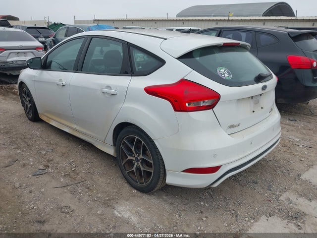 2015 Ford Focus Se მანქანა იყიდება აუქციონზე, vin: 1FADP3K24FL251436, აუქციონის ნომერი: 44977152