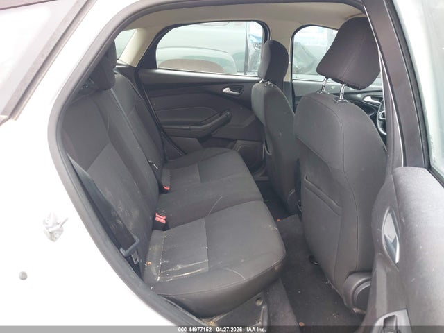 2015 Ford Focus Se მანქანა იყიდება აუქციონზე, vin: 1FADP3K24FL251436, აუქციონის ნომერი: 44977152