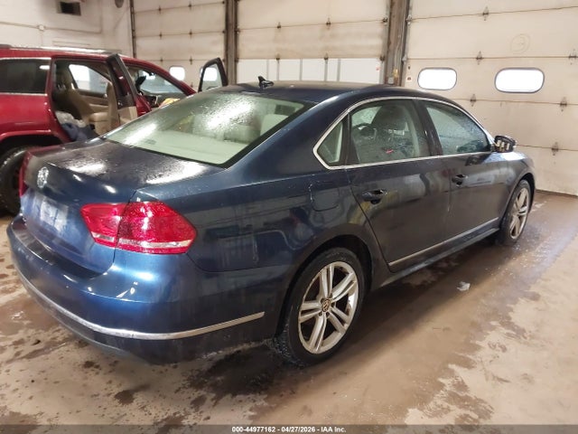 Продаж на аукціоні авто 2013 Volkswagen Passat 2.0l Tdi Se, vin: 1VWBN7A35DC032181, номер лоту: 44977162