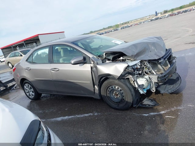 44977197 :رقم المزاد ، 2T1BURHE7FC399148 vin ، 2015 Toyota Corolla Le مزاد بيع