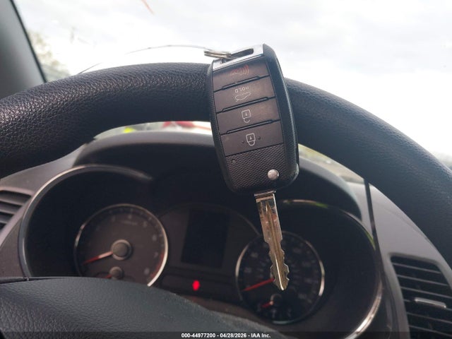 Продаж на аукціоні авто 2015 Kia Forte Lx, vin: KNAFX4A68F5344104, номер лоту: 44977200