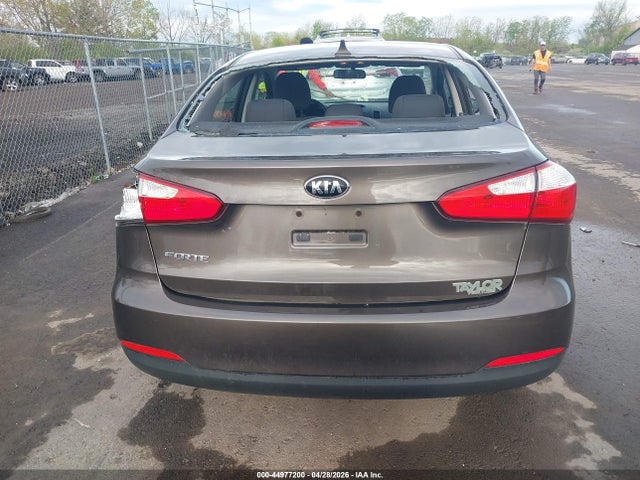 Продажа на аукционе авто 2015 Kia Forte Lx, vin: KNAFX4A68F5344104, номер лота: 44977200