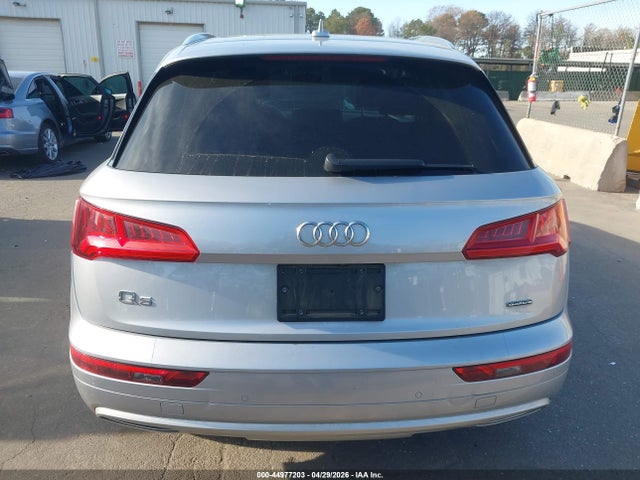 44977203 :رقم المزاد ، WA1BNAFY3L2017326 vin ، 2020 Audi Q5 Premium Plus 45 Tfsi Quattro S Tronic مزاد بيع