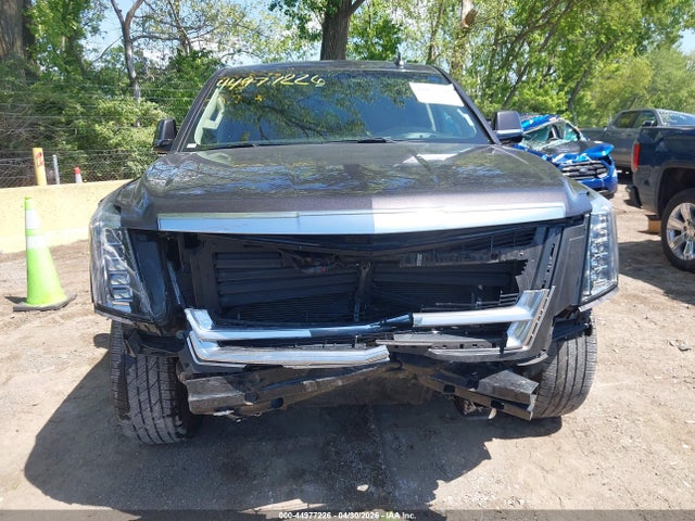 2017 Cadillac Escalade Esv Luxury მანქანა იყიდება აუქციონზე, vin: 1GYS4HKJ4HR140295, აუქციონის ნომერი: 44977226