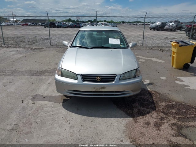 Продажа на аукционе авто 2000 Toyota Camry Le, vin: 4T1BG22K1YU007120, номер лота: 44977254