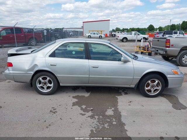 Продажа на аукционе авто 2000 Toyota Camry Le, vin: 4T1BG22K1YU007120, номер лота: 44977254