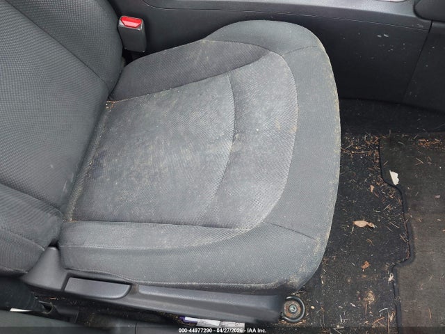 JN8AS5MV0FW762983 Nissan Rogue Select S