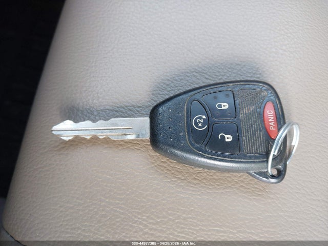Продажа на аукционе авто 2016 Jeep Patriot High Altitude Edition, vin: 1C4NJPFA8GD800723, номер лота: 44977305