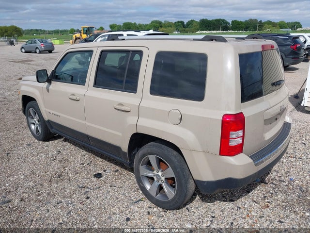 Продажа на аукционе авто 2016 Jeep Patriot High Altitude Edition, vin: 1C4NJPFA8GD800723, номер лота: 44977305