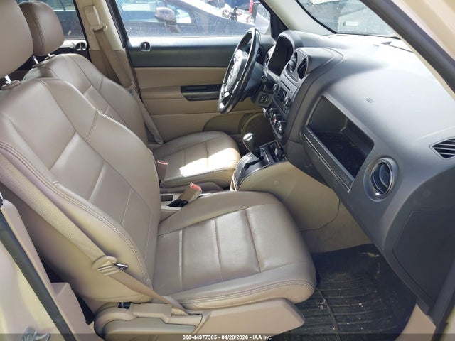 Продажа на аукционе авто 2016 Jeep Patriot High Altitude Edition, vin: 1C4NJPFA8GD800723, номер лота: 44977305