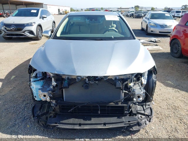 Toyota Camry Le Hybrid 2020 4T1E31AK9LU011607 Image 13