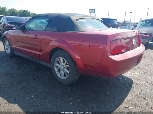 44977340 :رقم المزاد ، 1ZVFT84NX75278906 vin ، 2007 Ford Mustang V6 Deluxe/v6 Premium مزاد بيع