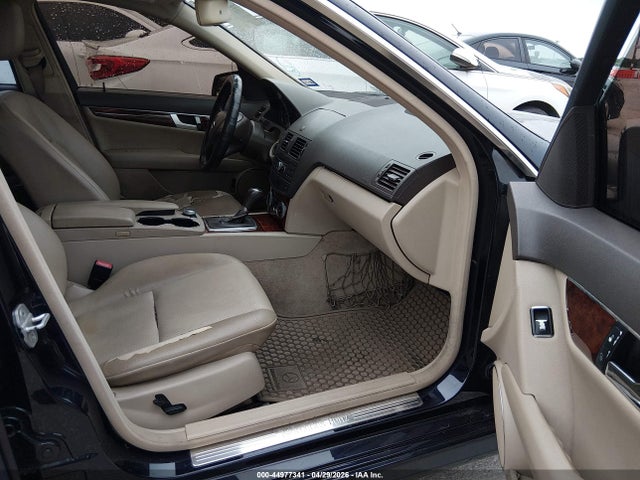 Продажа на аукционе авто 2011 Mercedes-benz C 300 Sport, vin: WDDGF5EB3BA464651, номер лота: 44977341