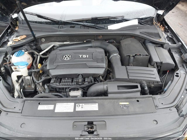 2017 Volkswagen Passat 1.8t R-line მანქანა იყიდება აუქციონზე, vin: 1VWDT7A35HC054167, აუქციონის ნომერი: 44977344
