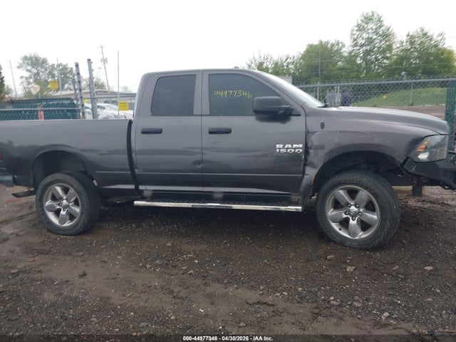 Продаж на аукціоні авто 2018 Ram 1500 Express  4x4 6'4 Box, vin: 1C6RR7FTXJS327980, номер лоту: 44977346