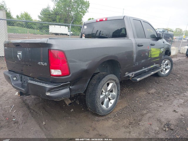Продаж на аукціоні авто 2018 Ram 1500 Express  4x4 6'4 Box, vin: 1C6RR7FTXJS327980, номер лоту: 44977346