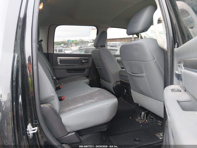 44977371 :رقم المزاد ، 3C6UR5DLXGG134083 vin ، 2016 Ram 2500 Big Horn مزاد بيع