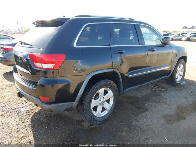 2012 Jeep Grand Cherokee Laredo მანქანა იყიდება აუქციონზე, vin: 1C4RJEAG8CC305388, აუქციონის ნომერი: 44977391
