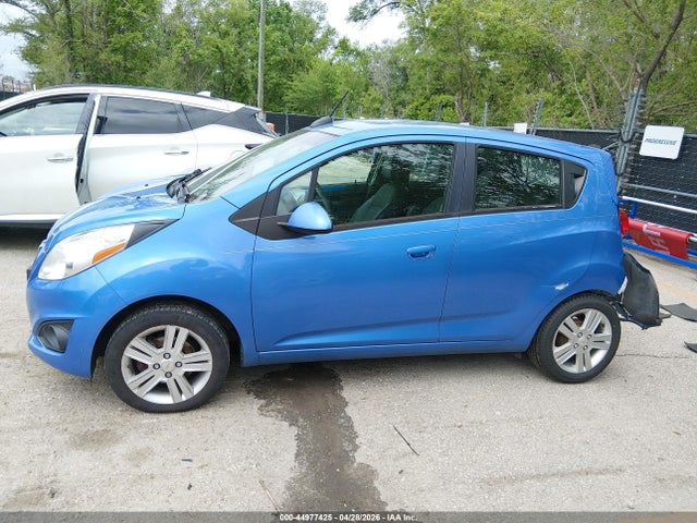 44977425 :رقم المزاد ، KL8CD6S99FC733485 vin ، 2015 Chevrolet Spark 1lt Cvt مزاد بيع