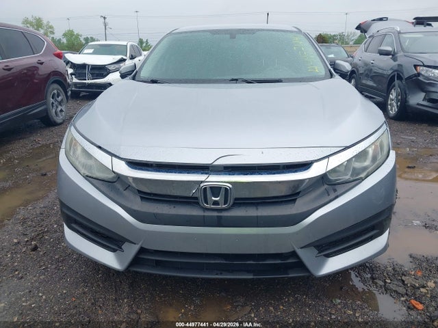 2018 Honda Civic Lx მანქანა იყიდება აუქციონზე, vin: 2HGFC2F57JH557552, აუქციონის ნომერი: 44977441