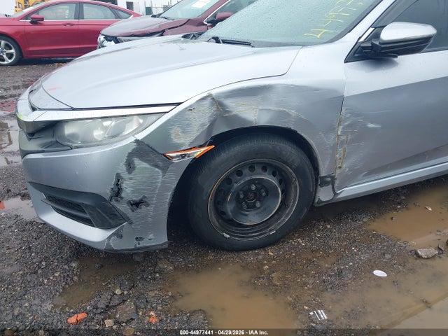 2018 Honda Civic Lx მანქანა იყიდება აუქციონზე, vin: 2HGFC2F57JH557552, აუქციონის ნომერი: 44977441