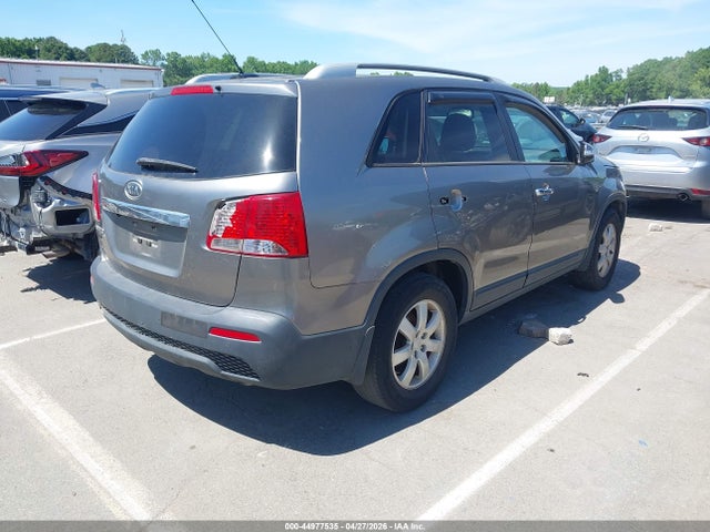 44977535 :رقم المزاد ، 5XYKT3A61CG192757 vin ، 2012 Kia Sorento Lx مزاد بيع