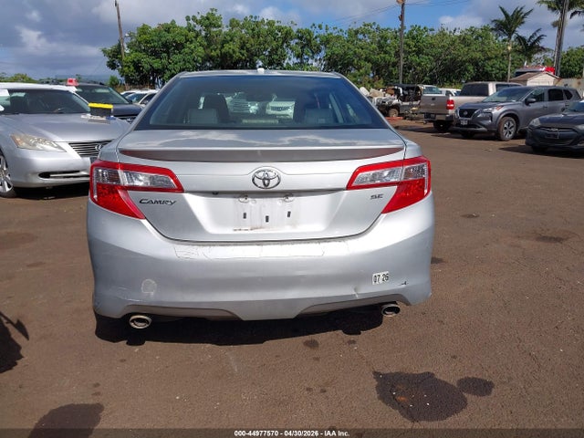 44977570 :رقم المزاد ، 4T1BK1FK0CU501545 vin ، 2012 Toyota Camry Se V6 مزاد بيع