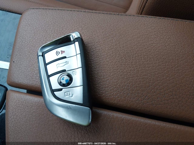 2020 Bmw M550i Xdrive მანქანა იყიდება აუქციონზე, vin: WBAJS7C06LCE09366, აუქციონის ნომერი: 44977573