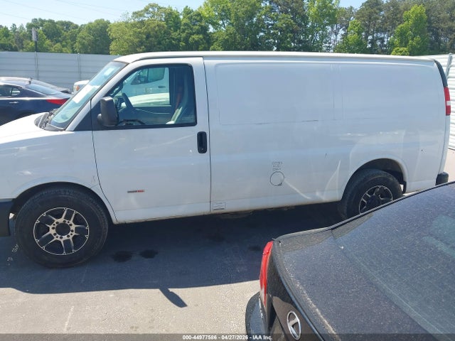 2017 Chevrolet Express 2500 Work Van მანქანა იყიდება აუქციონზე, vin: 1GCWGAF13H1321550, აუქციონის ნომერი: 44977586