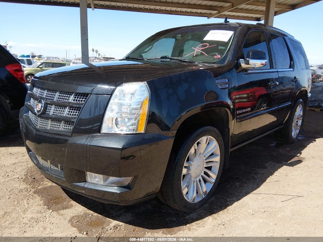 2013 Cadillac Escalade Premium მანქანა იყიდება აუქციონზე, vin: 1GYS4CEF2DR151803, აუქციონის ნომერი: 44977592