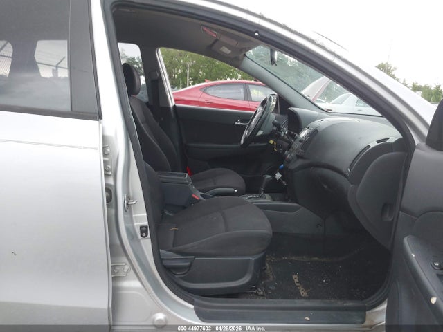 Продаж на аукціоні авто 2011 Hyundai Elantra Touring Gls, vin: KMHDC8AE9BU097367, номер лоту: 44977603