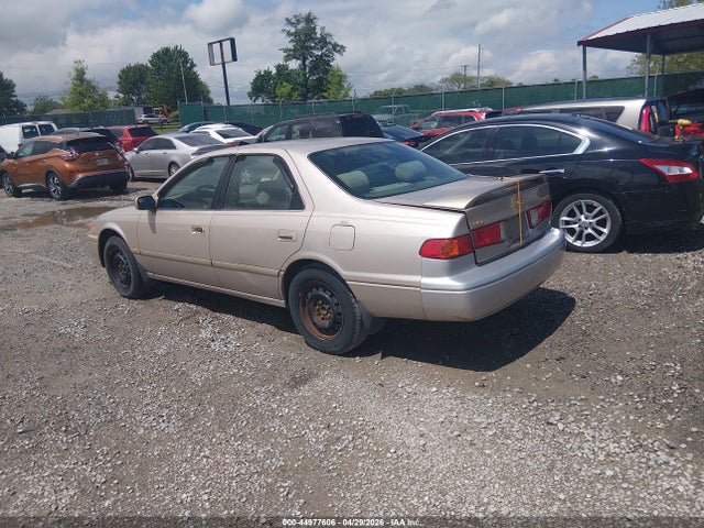 Продажа на аукционе авто 2000 Toyota Camry Le, vin: 4T1BG22K1YU700964, номер лота: 44977606