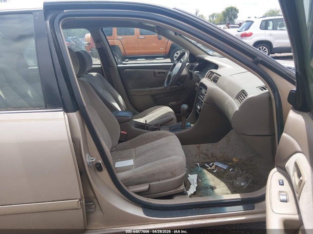 Продажа на аукционе авто 2000 Toyota Camry Le, vin: 4T1BG22K1YU700964, номер лота: 44977606