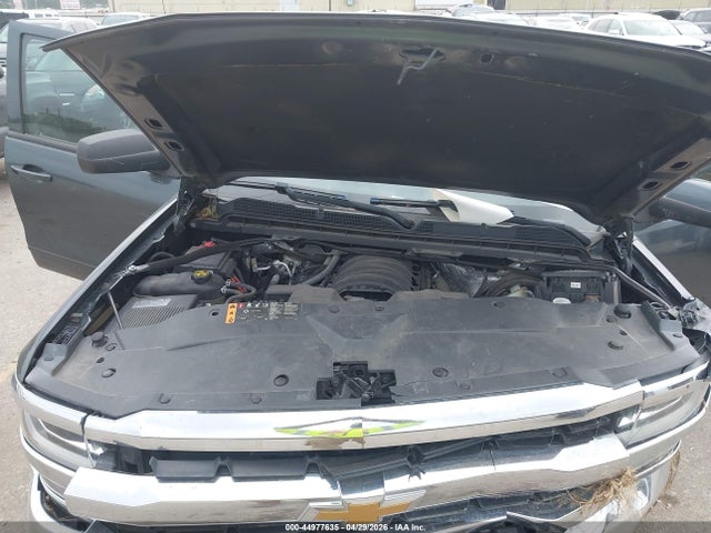 44977635 :رقم المزاد ، 3GCPCREC6JG413843 vin ، 2018 Chevrolet Silverado 1500 1lt مزاد بيع
