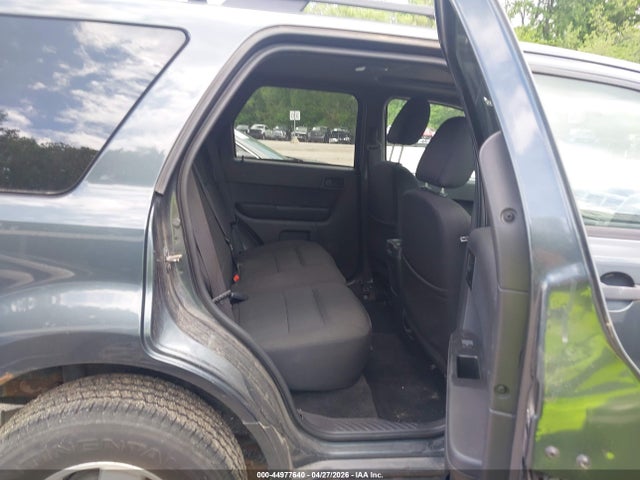 2008 Ford Escape Xlt მანქანა იყიდება აუქციონზე, vin: 1FMCU03128KE77854, აუქციონის ნომერი: 44977640