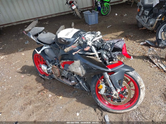 Продаж на аукціоні авто 2021 Ducati Panigale V2, vin: ZDMHAATW8MB005693, номер лоту: 44977686
