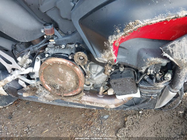 44977686 :رقم المزاد ، ZDMHAATW8MB005693 vin ، 2021 Ducati Panigale V2 مزاد بيع