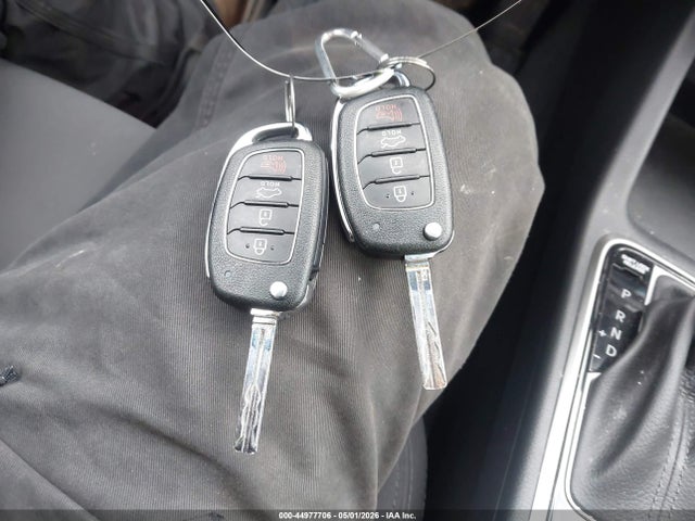 Продажа на аукционе авто 2019 Hyundai Sonata Se, vin: 5NPE24AF9KH745331, номер лота: 44977706