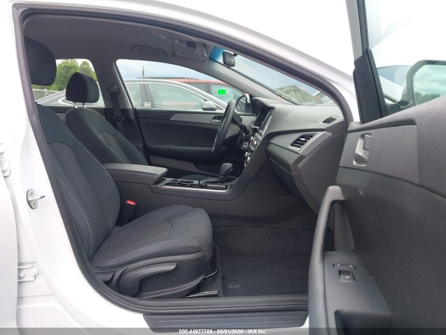 Продажа на аукционе авто 2019 Hyundai Sonata Se, vin: 5NPE24AF9KH745331, номер лота: 44977706