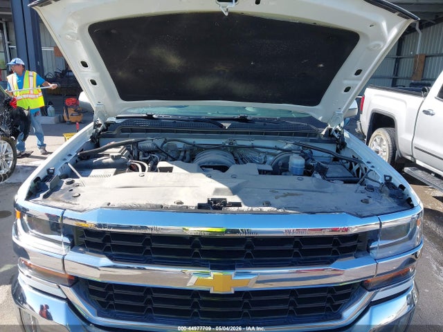 Продаж на аукціоні авто 2018 Chevrolet Silverado 1500 1lt, vin: 1GCVKREC0JZ356131, номер лоту: 44977709