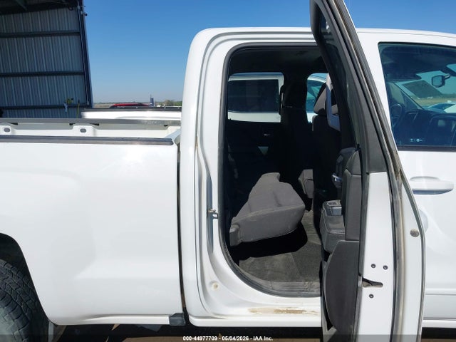 Продаж на аукціоні авто 2018 Chevrolet Silverado 1500 1lt, vin: 1GCVKREC0JZ356131, номер лоту: 44977709