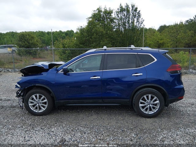 5N1AT2MTXJC718100 Nissan ROGUE SV