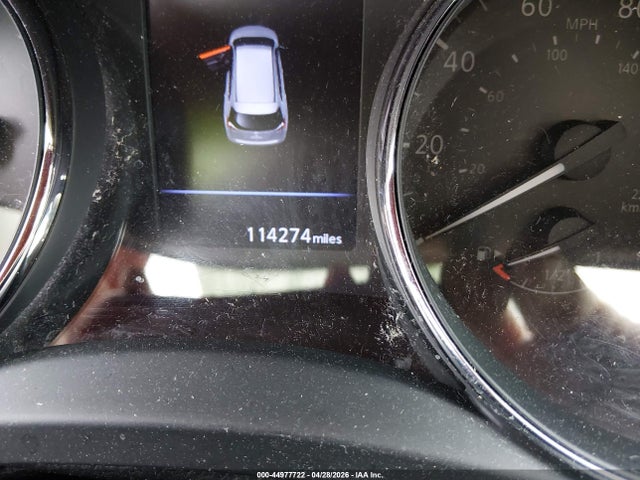 5N1AT2MTXJC718100 Nissan ROGUE SV