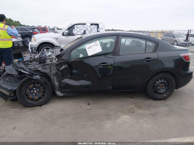 Продаж на аукціоні авто 2013 Mazda Mazda3 I Sv, vin: JM1BL1TG0D1723748, номер лоту: 44977742