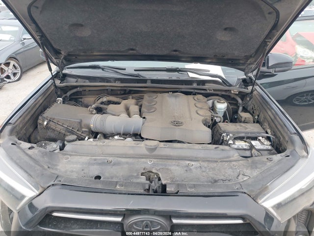 Aukcja sprzedaży 2022 Toyota 4runner Sr5, vin: JTEEU5JR3N5271578, numer aukcji: 44977743